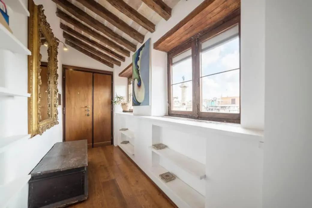 Pantheon Charming Penthouse Apartment Rome